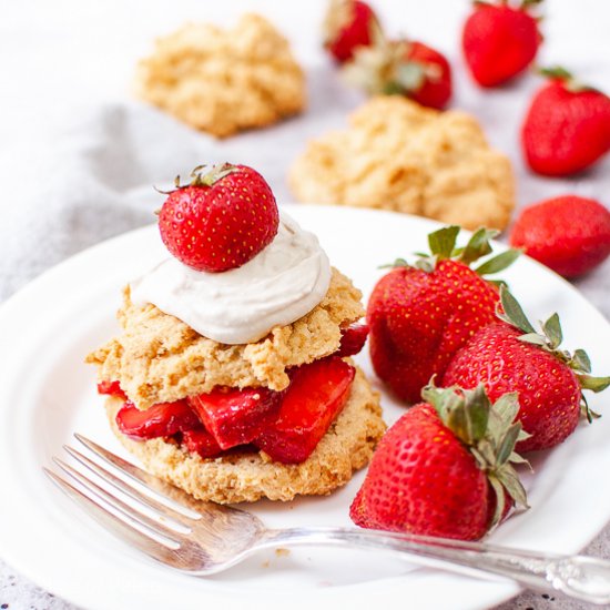 Paleo Strawberry Shortcake