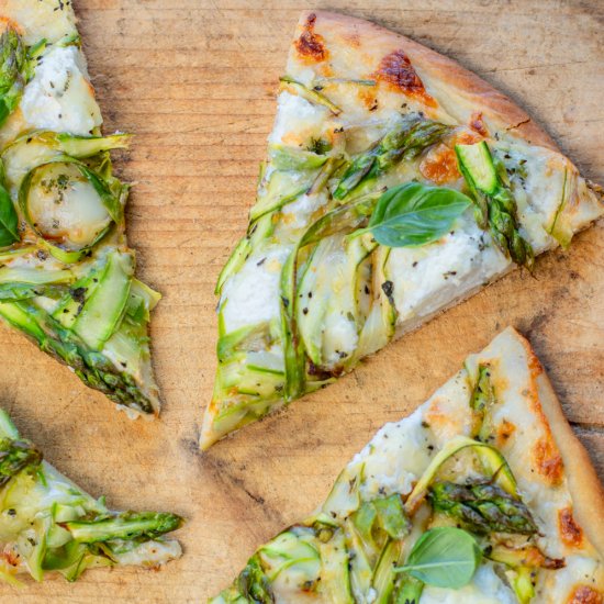 BEST veggie white pizza