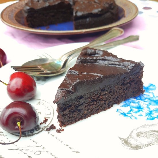 Chocolate Cake (no refined sugar)