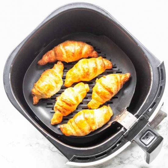 Air Fryer crescent rolls