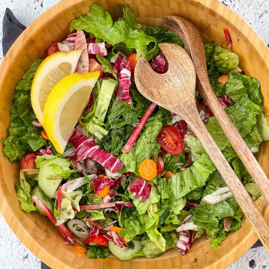 Chopped salad with dill and lemon