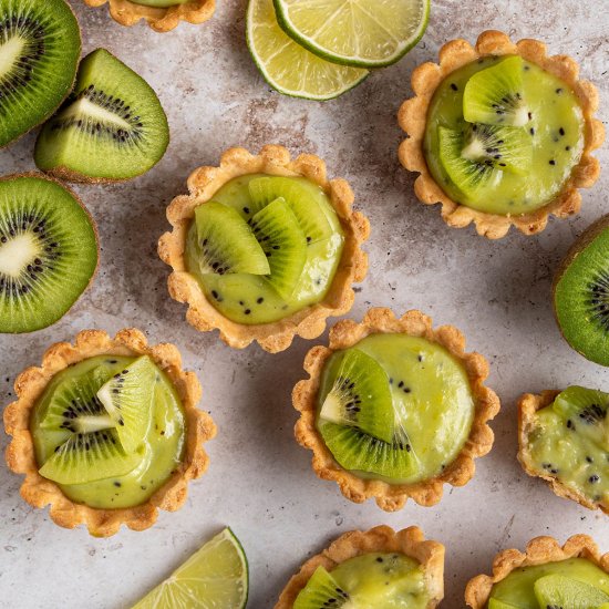 Kiwi lime tarts