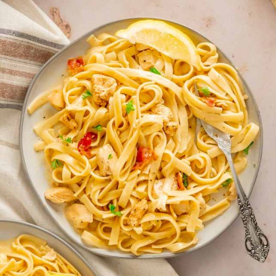 Instant Pot Cajun Chicken Pasta