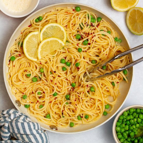 Creamy Lemon Garlic Pasta