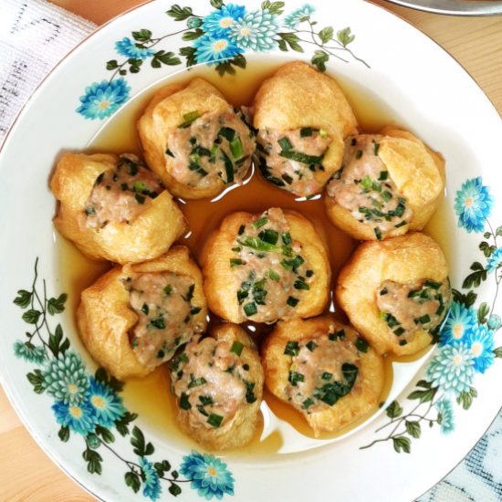 Guangxi stuffed tofu puff (广西釀豆腐卜)