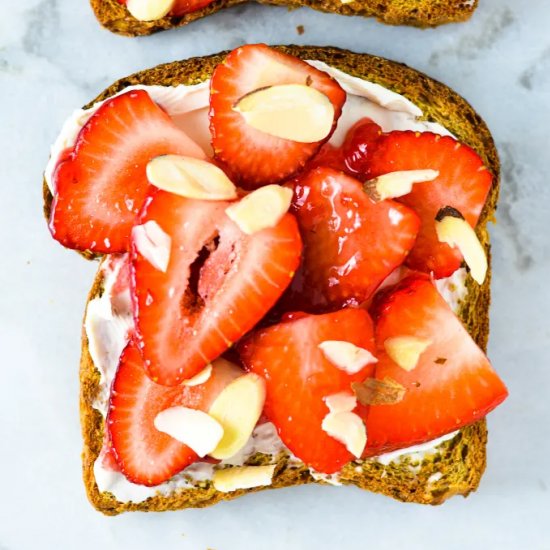 Strawberries and Cream Toast