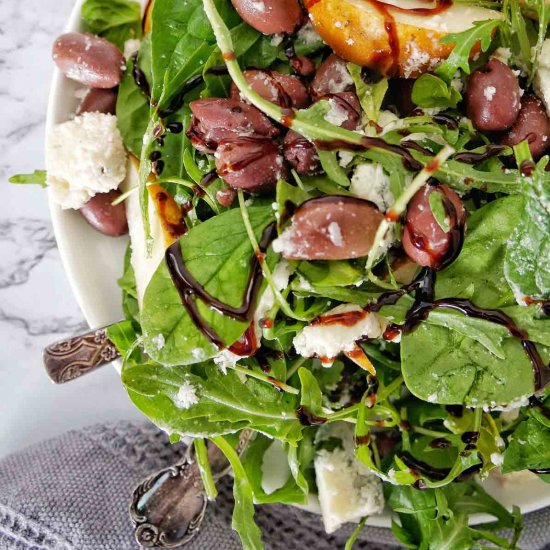 Pear Gorgonzola Salad