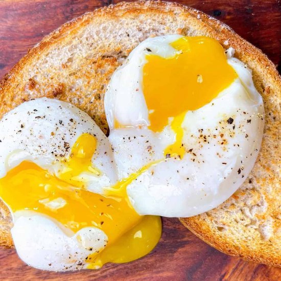 Sous Vide Poached Eggs (in shell)