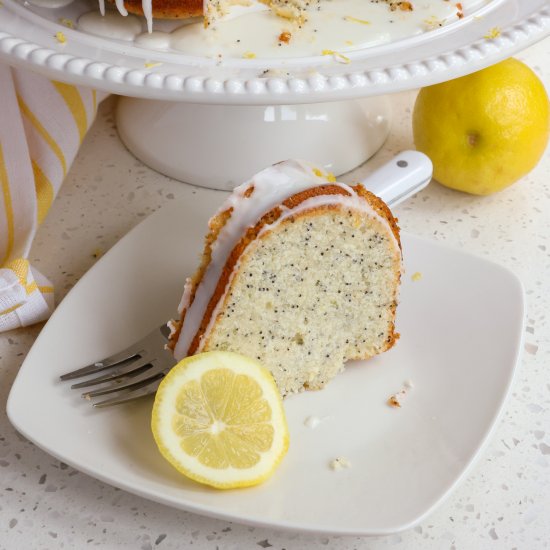 Lemon Poppy Seed Cake