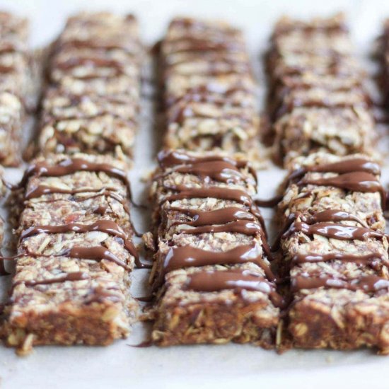 Almond Butter Date Granola Bars