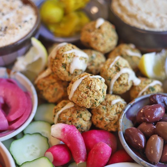 Falafel platter