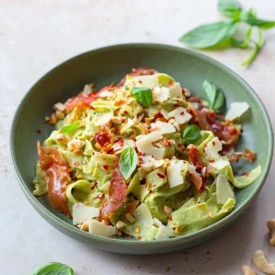 Avocado Pesto Pasta with Prosciutto