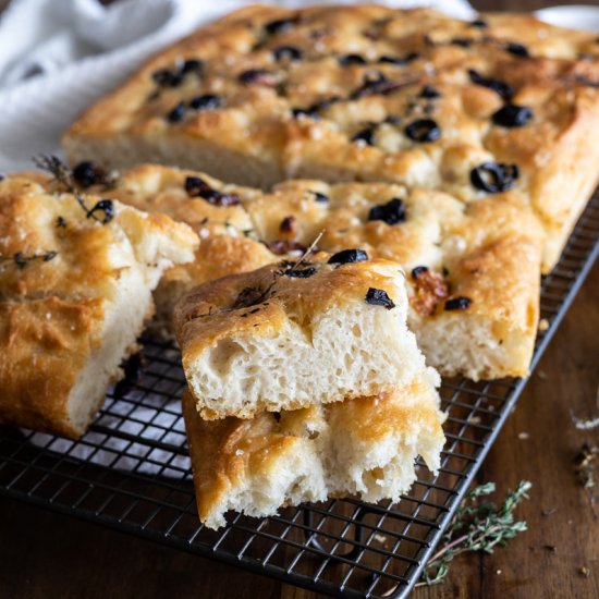 BAKED FOCACCIA WITH GARLIC & OLIVES