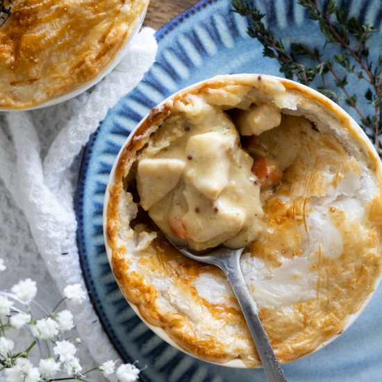 GARLIC MUSTARD CHICKEN POT PIES