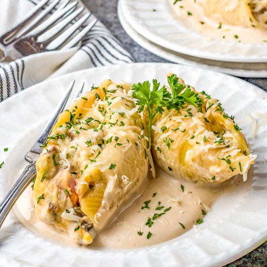 Philly Cheesesteak Stuffed Shells