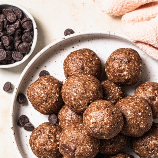 Peanut Butter ChocolateBliss Balls