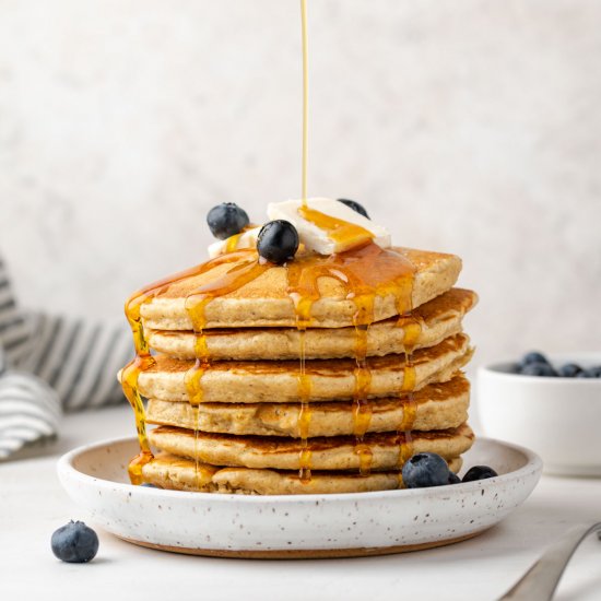 Fluffy Oat Flour Pancakes