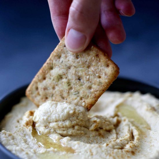 The BEST Hummus Recipe