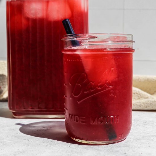 Homemade Blackberry Lemonade