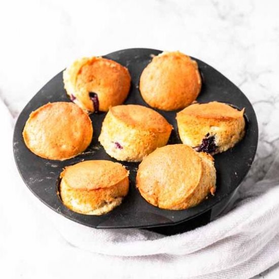 Air Fryer blueberry muffins