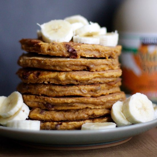 Whole Wheat Vegan Pumpkin Pancakes