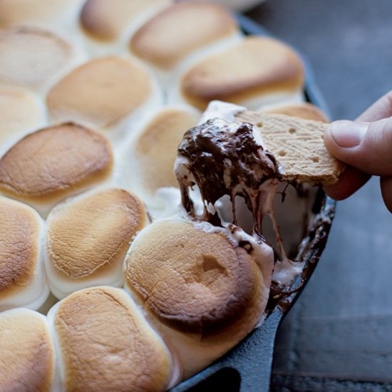 Skillet S’Mores Dip