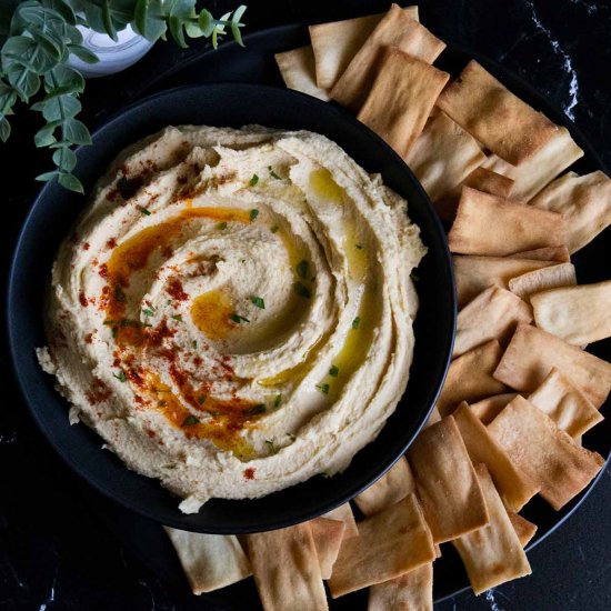 Easy Homemade Hummus