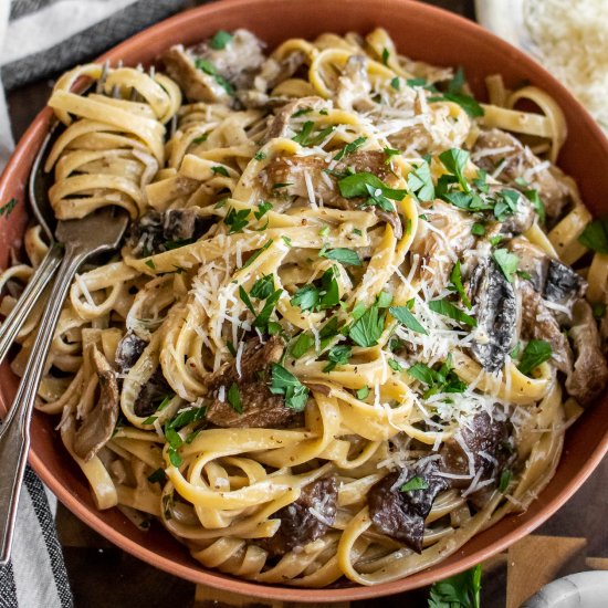 Creamy Mushroom Pasta