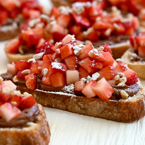 Chocolate Strawberry Bruschetta