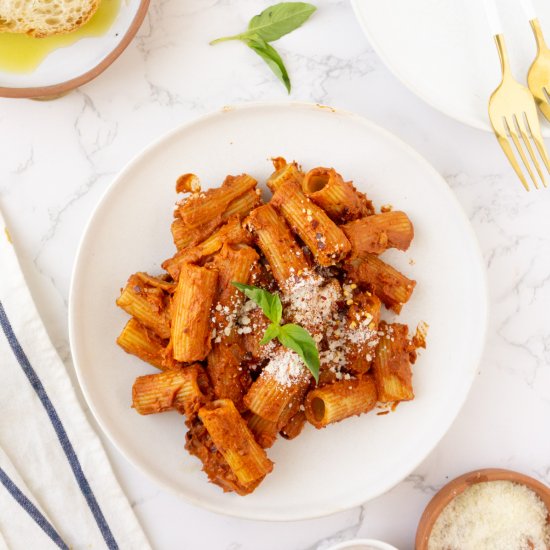 Healthy Spicy Rigatoni