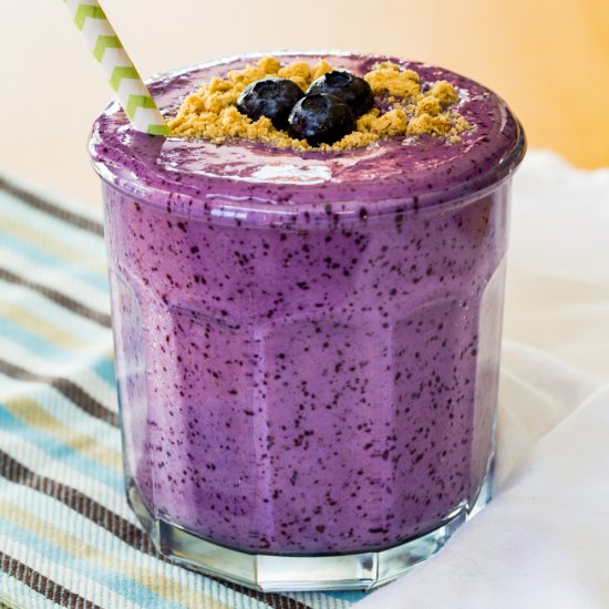 Blueberry Cheesecake Smoothie