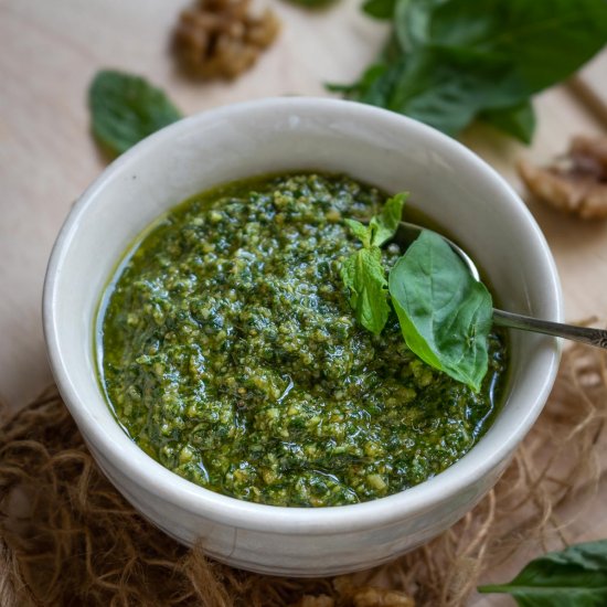 Basil Mint Pesto