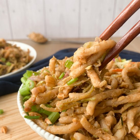 Udon Noodles in Spicy Peanut Sauce