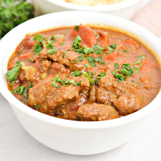 Keto Slow Cooker Beef Curry