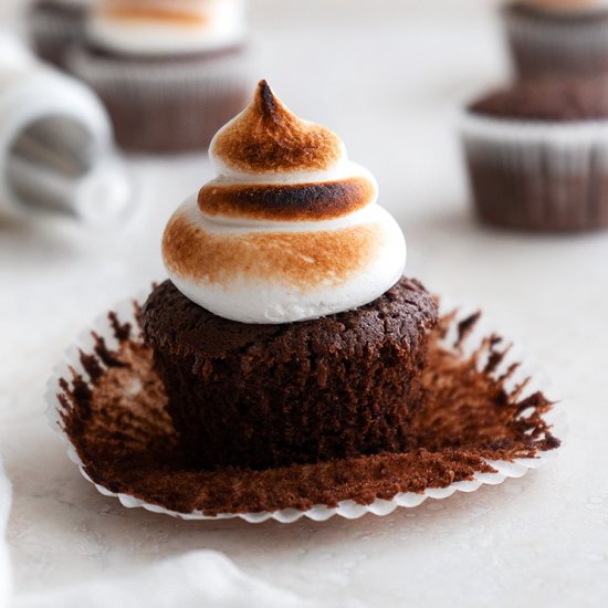 Chocolate Marshmallow Cupcake