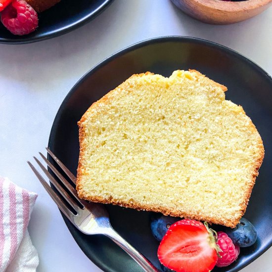 Vanilla Buttermilk Pound Cake