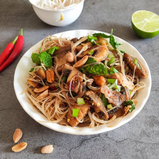 Thai vermicelli noodle salad