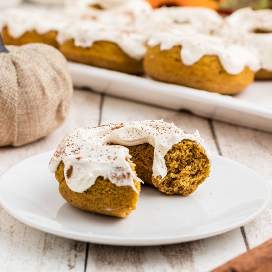 Pumpkin Spice Donuts