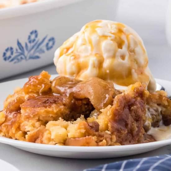 Caramel Apple Dump Cake