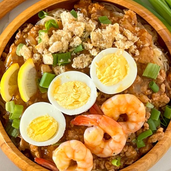 5-Topping Filipino Palabok Recipe