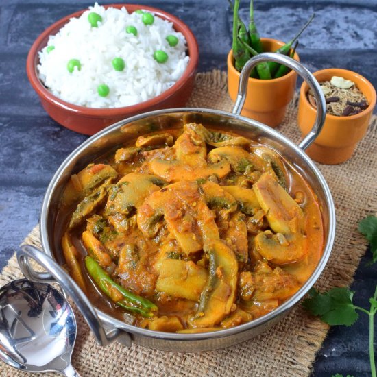 Spicy mushroom curry