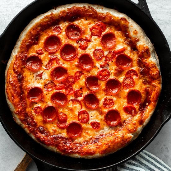 cast iron pizza