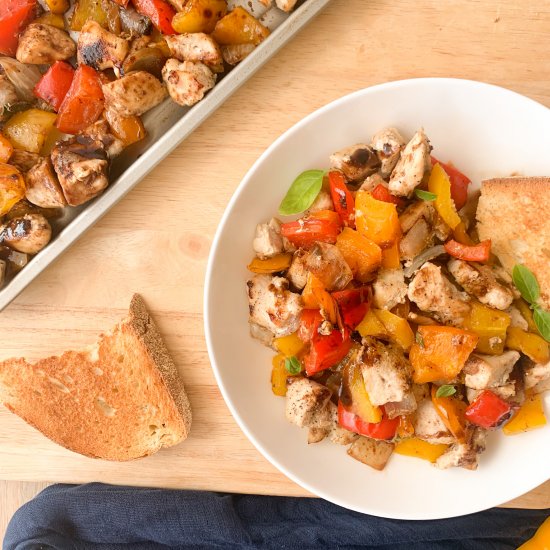 Chicken and Rainbow Pepper Sheetpan