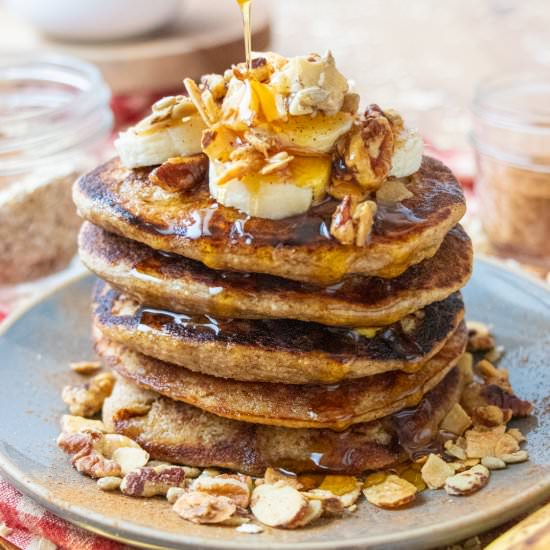 Vegan Banana Oat Pancakes