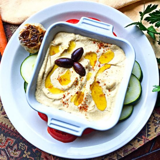 Roasted Garlic Hummus