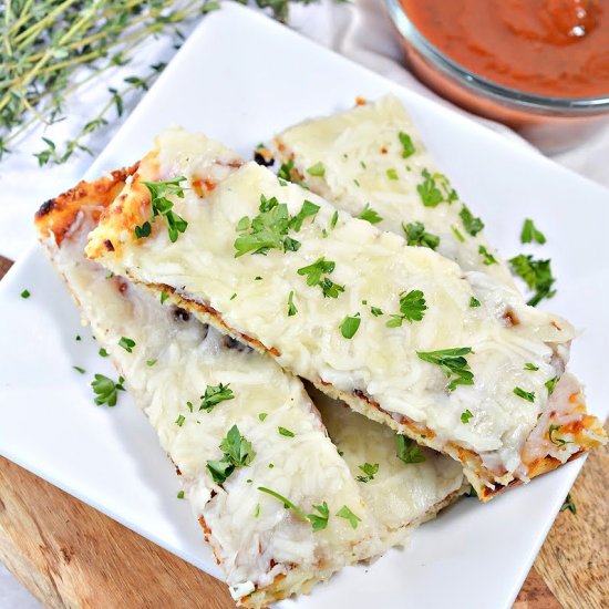 KETO CHEESY CAULIFLOWER BREADSTICKS