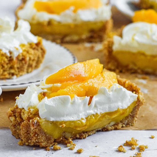 Mango custard tart