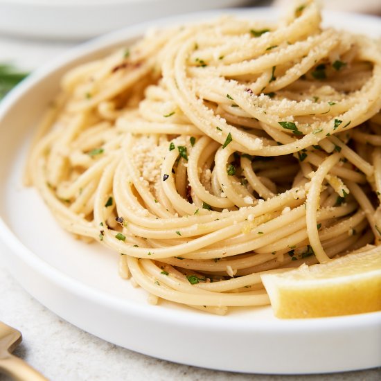 Easy Vegan Pasta al Limone