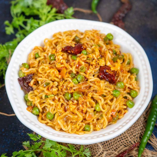 Cheesy Tadka Maggi