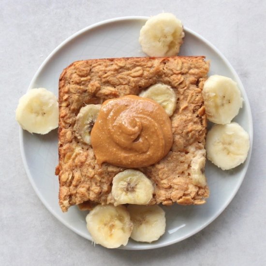 Peanut Butter Banana Baked Oatmeal